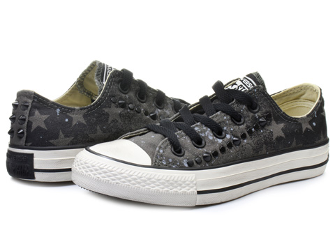 Converse Sneakers Chuck Taylor All Star Studded Ox