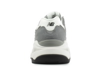 New Balance Sneakersy M5740 4