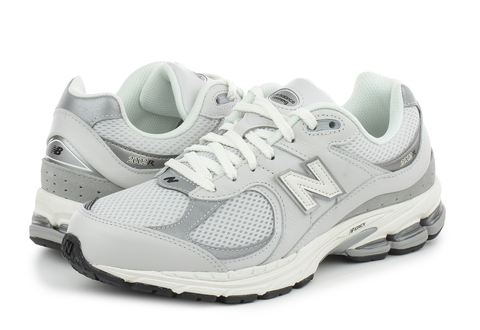 New Balance Superge M2002