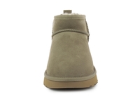 UGG Kotníkové topánky Classic Ultra Mini 6