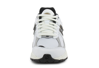 New Balance Sneaker M2002 6